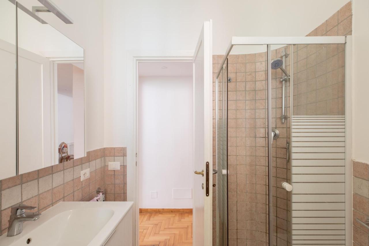 Iflat Red Roman Apartament Екстериор снимка