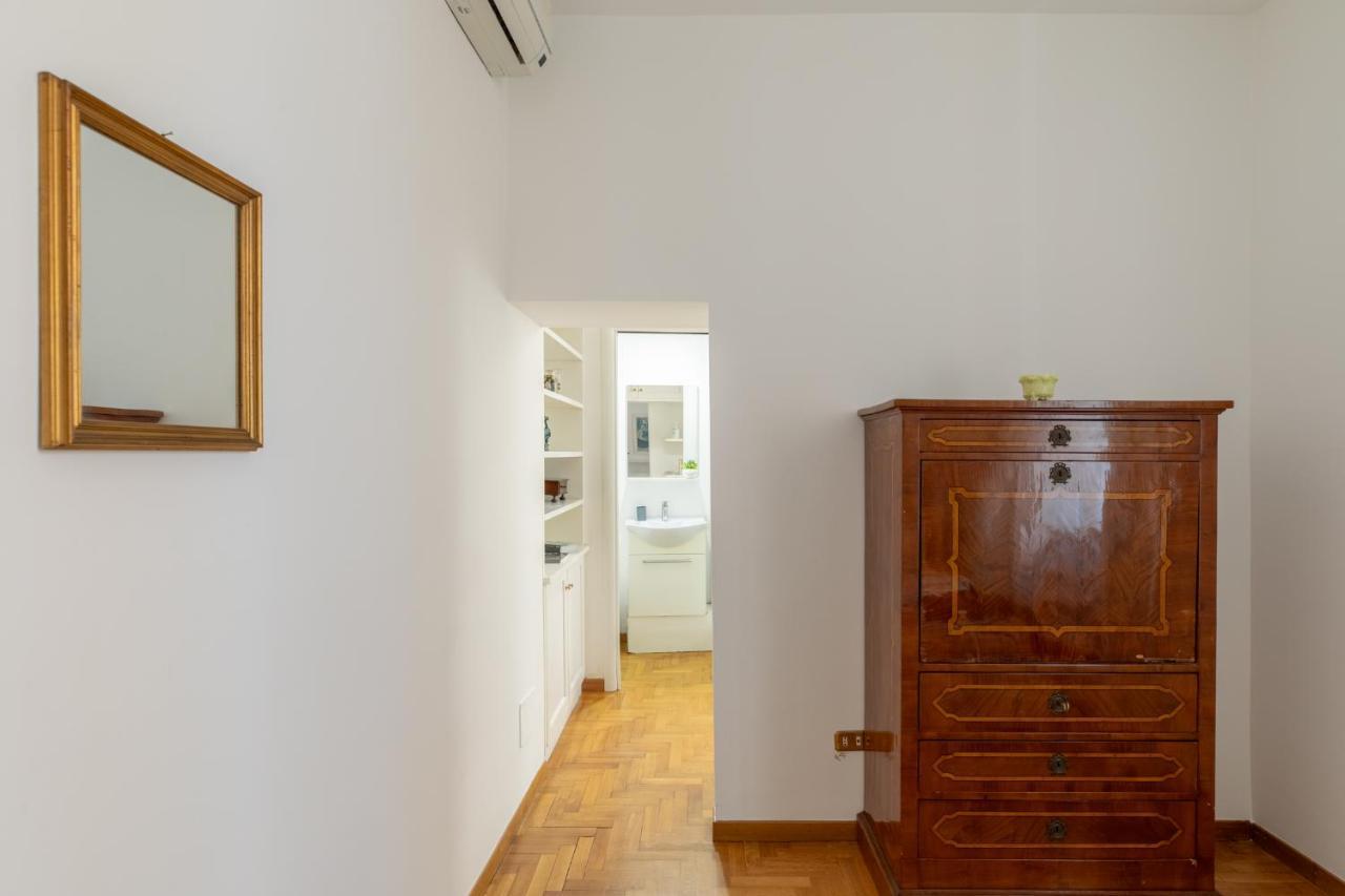 Iflat Red Roman Apartament Екстериор снимка